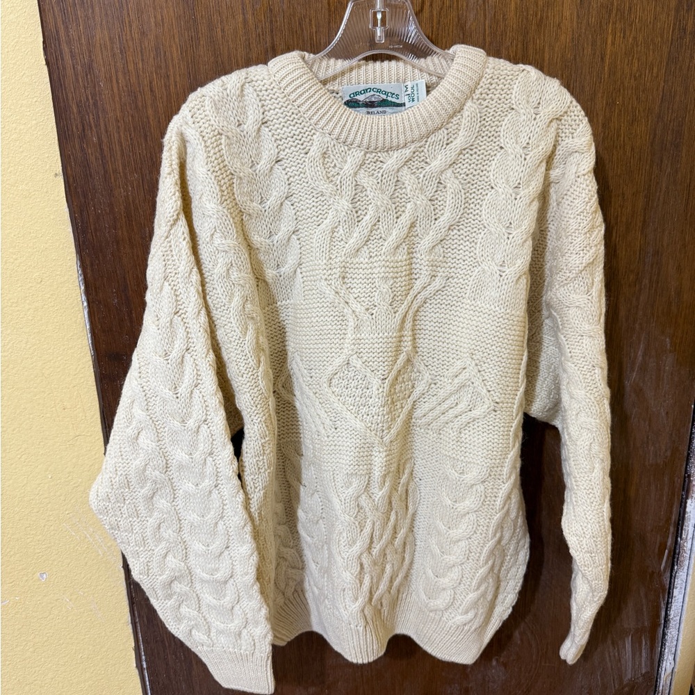 100% Wool Oversized  ChunkyCable Knit Sweater Aran Crafts Cottage Ireland Medium